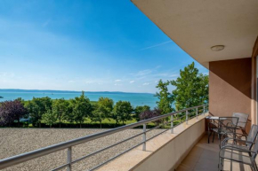 MyFlat Club 218 Gold II Wellness Apartment Siofok